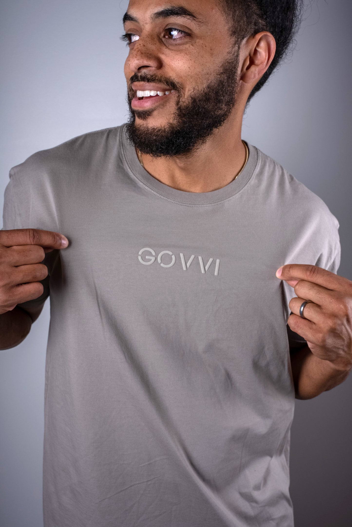 GOVVI Label Tee